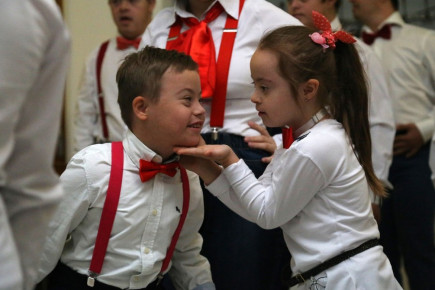 MOL Gyermekgyógyító Program 2015