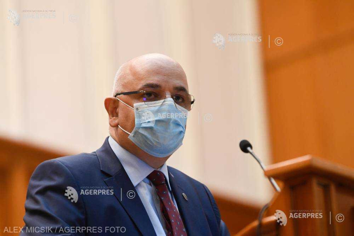 Bírságra számíthatnak a diszkók és klubok, ha beoltatlan személyeket is beengednek