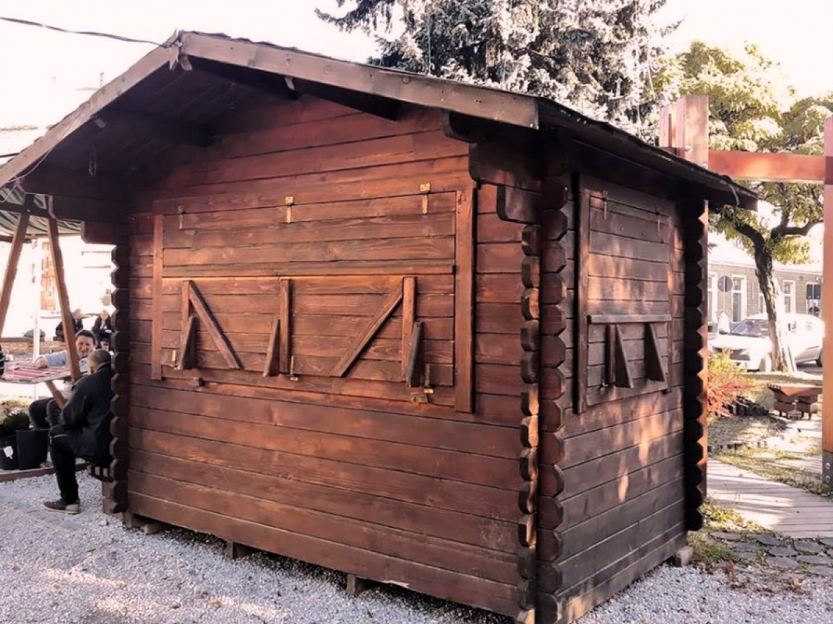 Nyílt árverés 9 darab faház bérbeadására