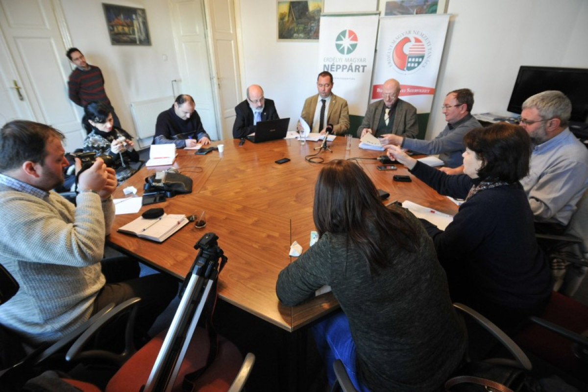 A jogküzdelem újabb állomásai